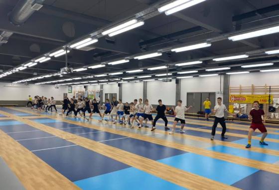 Edzőtábor a ZVE Iván Dentál Vívóteremben Edzőtábor a ZVE Iván Dentál Vívóteremben